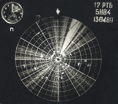 Когда помехи слабой интенсивности, обнаружение и проводка целей не представляет особой сложности. Фотоархив ''ВКО''